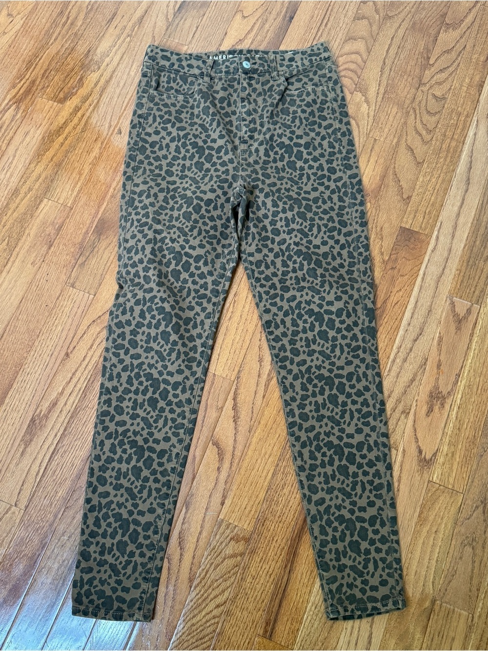 American Eagle Leopard Curvy Super High Rise Jegging Jeans Size 10